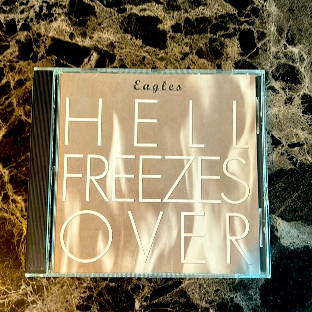 Cd Eagles music band Hell Freezes Over tile soundtrack compact disc